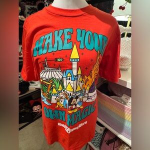 Make Your Own Magic DisneyWorld Tshirt XS Sold Out